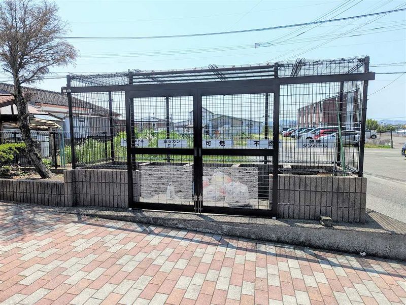 レオパレスフェニックスｉｎ波島 共用部分