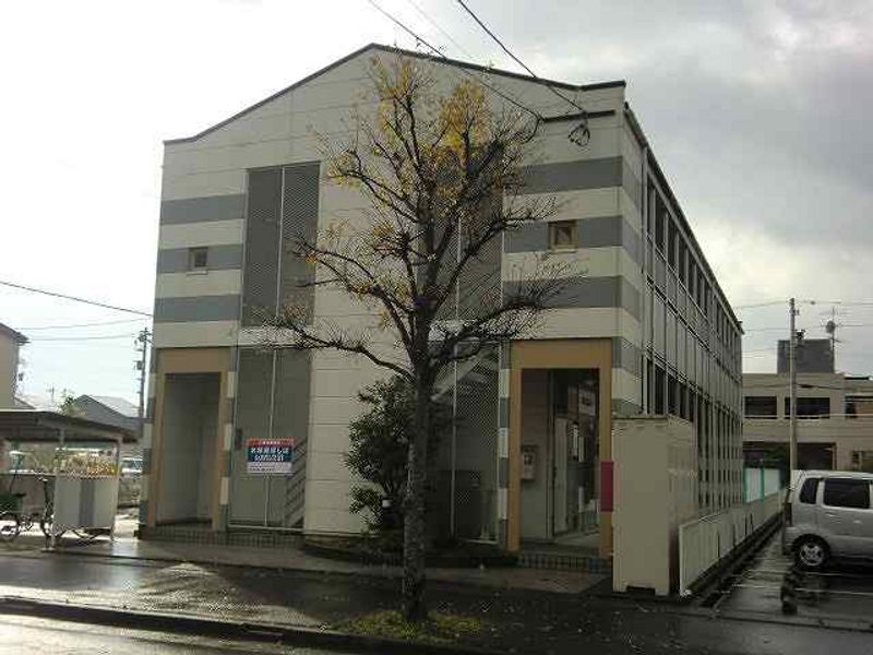 レオパレスヴァンテアン 外観