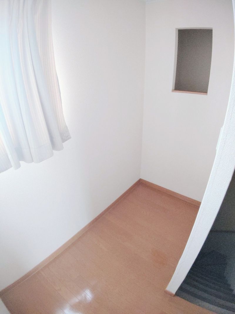 レオパレスエーヴィヒ その他