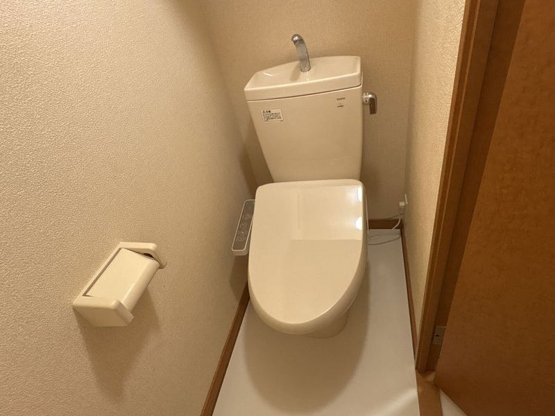 レオパレスＨｏｍｅ１００ トイレ