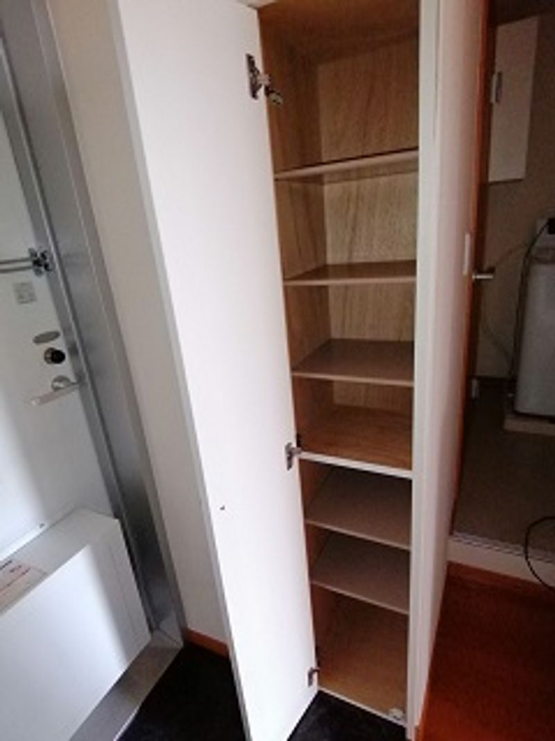 レオパレス葛西丁 収納