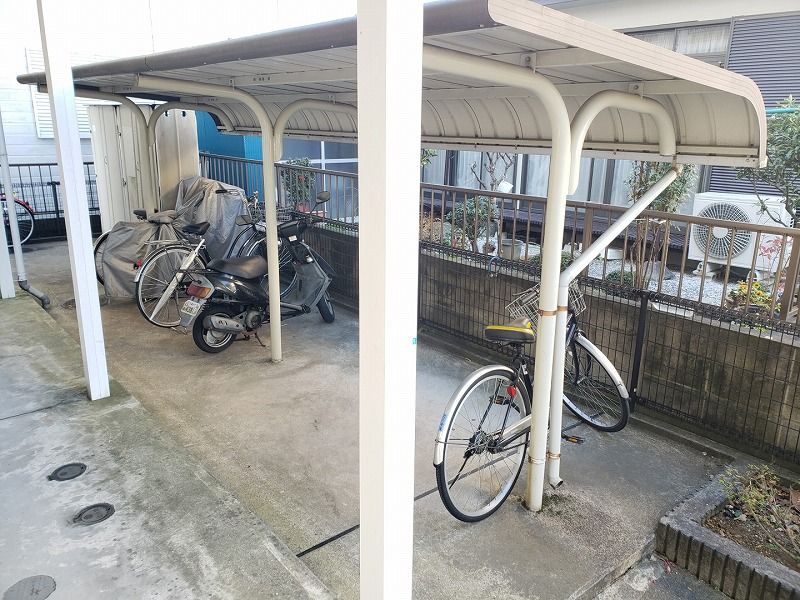 レオパレスＴ−ウエスト 共用部分