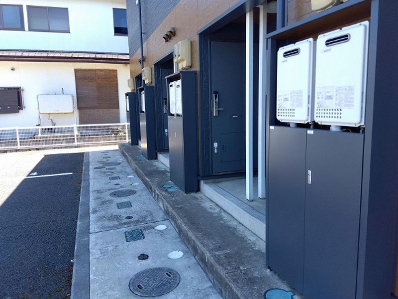 レオパレスミーサ 外観