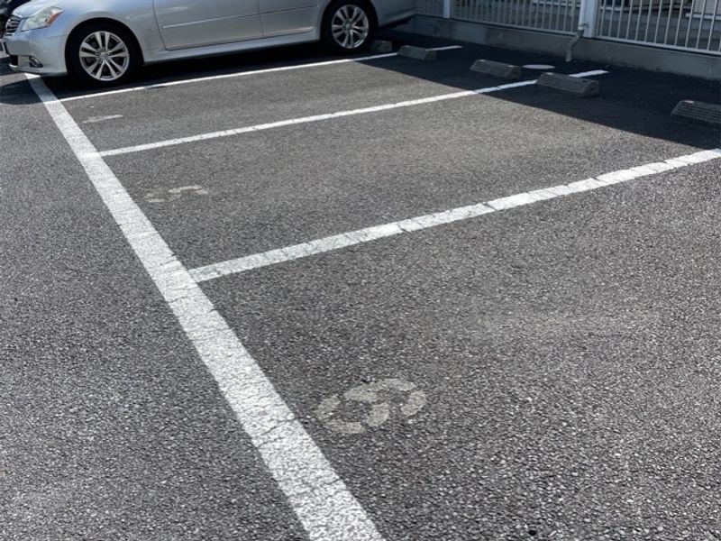 レオネクストマルベリーランチＥ 駐車場