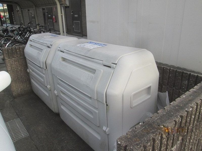 レオパレスアムール その他