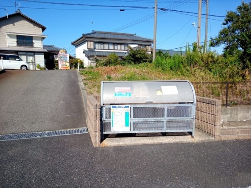 レオパレスメディオ新津 共用部分