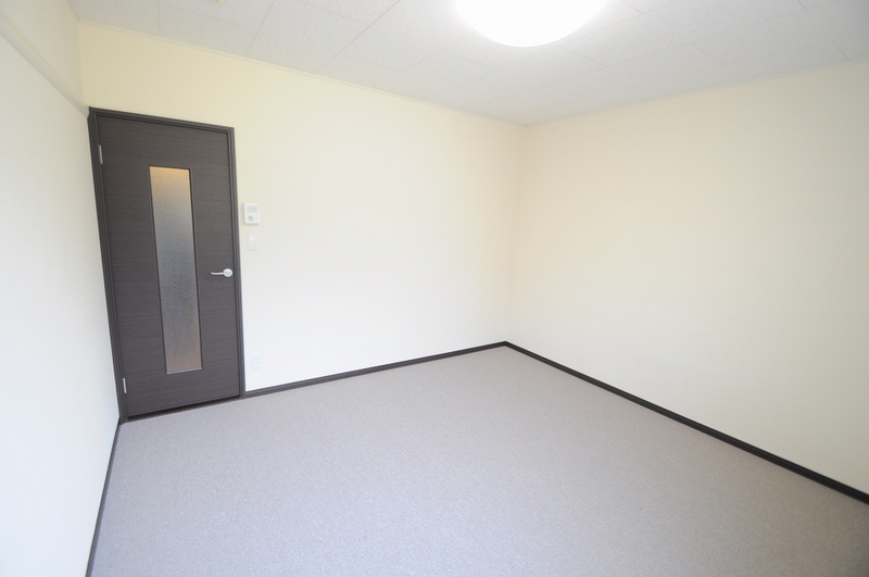 レオネクスト平尾Ⅱ 居間