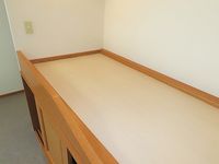 レオパレスフローリッシュ 寝室