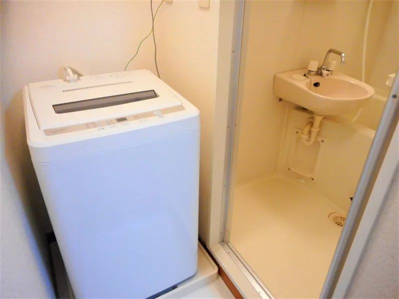 レオパレス西砂川 洗面所