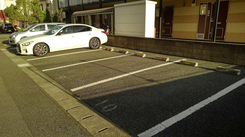 レオパレス市原Ａ 駐車場