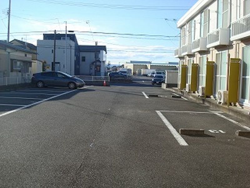 レオパレスＳｕｎ　Ｃｉｔｙ 駐車場
