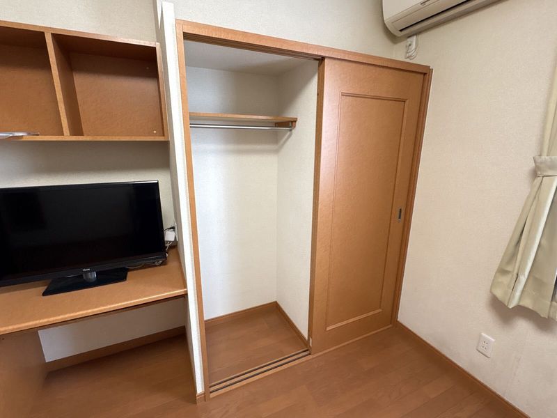 レオパレスアイ 収納