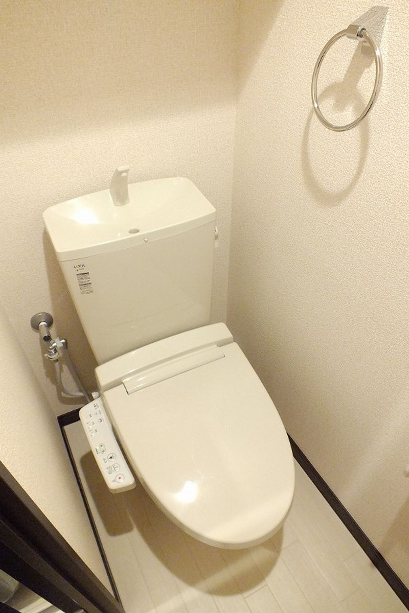 レオネクストカーサＫＡＳＡＩ１ トイレ
