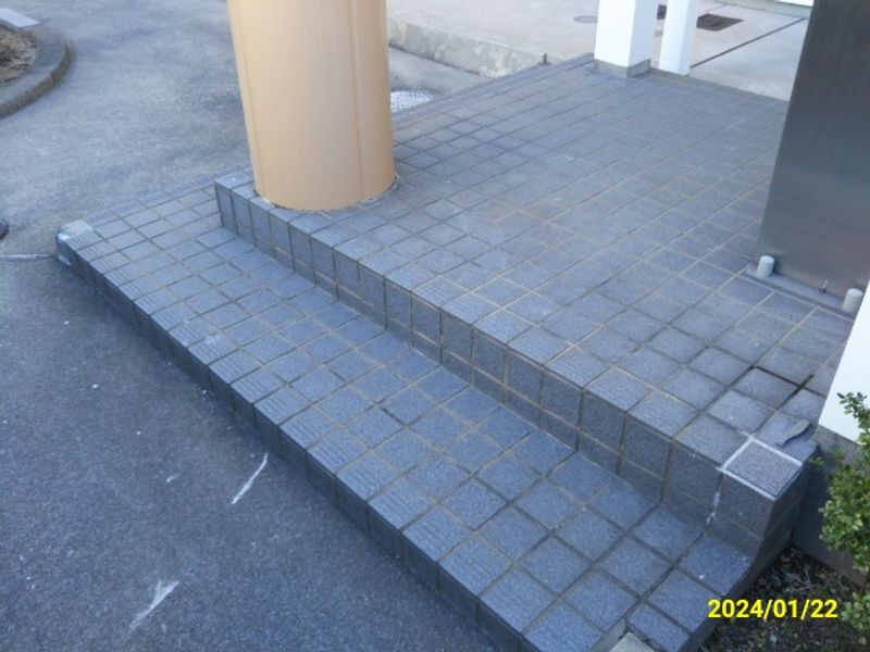 レオパレス清水山 エントランス