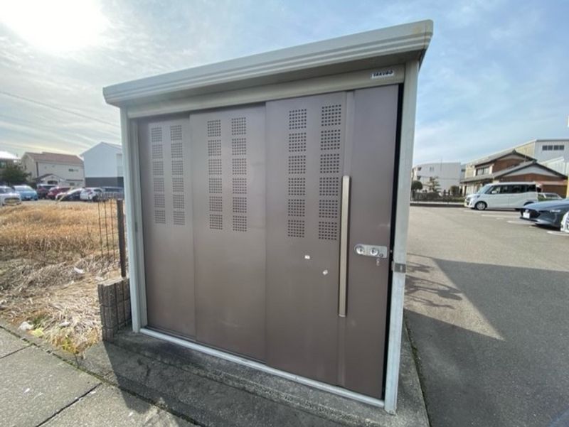 レオパレスふじよし 共用部分