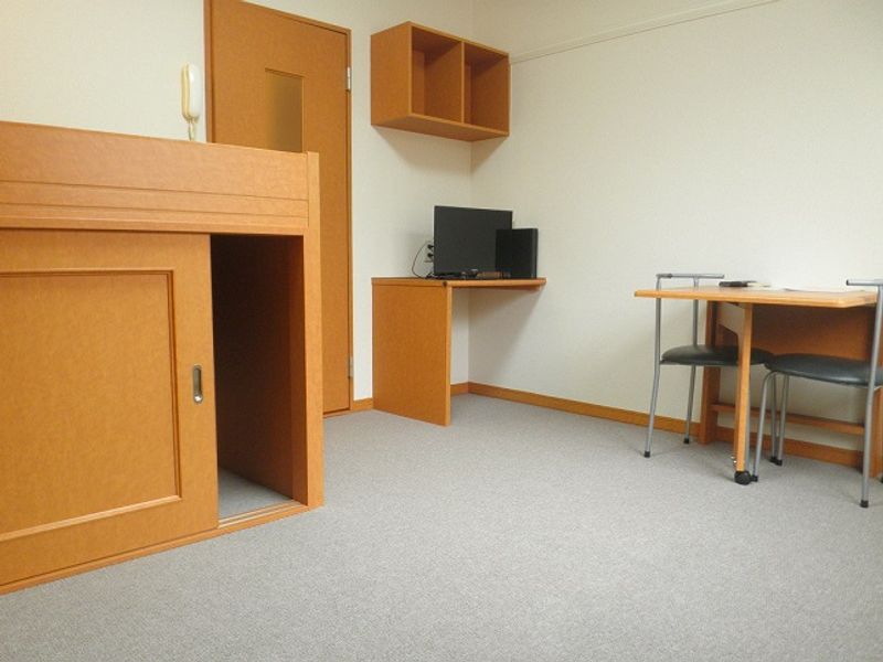 レオパレスベンデュール 居間