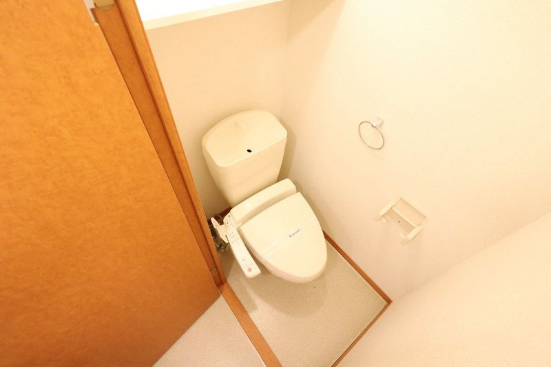 レオパレス私市 トイレ
