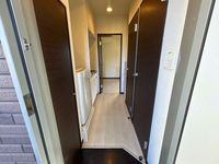 レオネクストラフテル西台 玄関