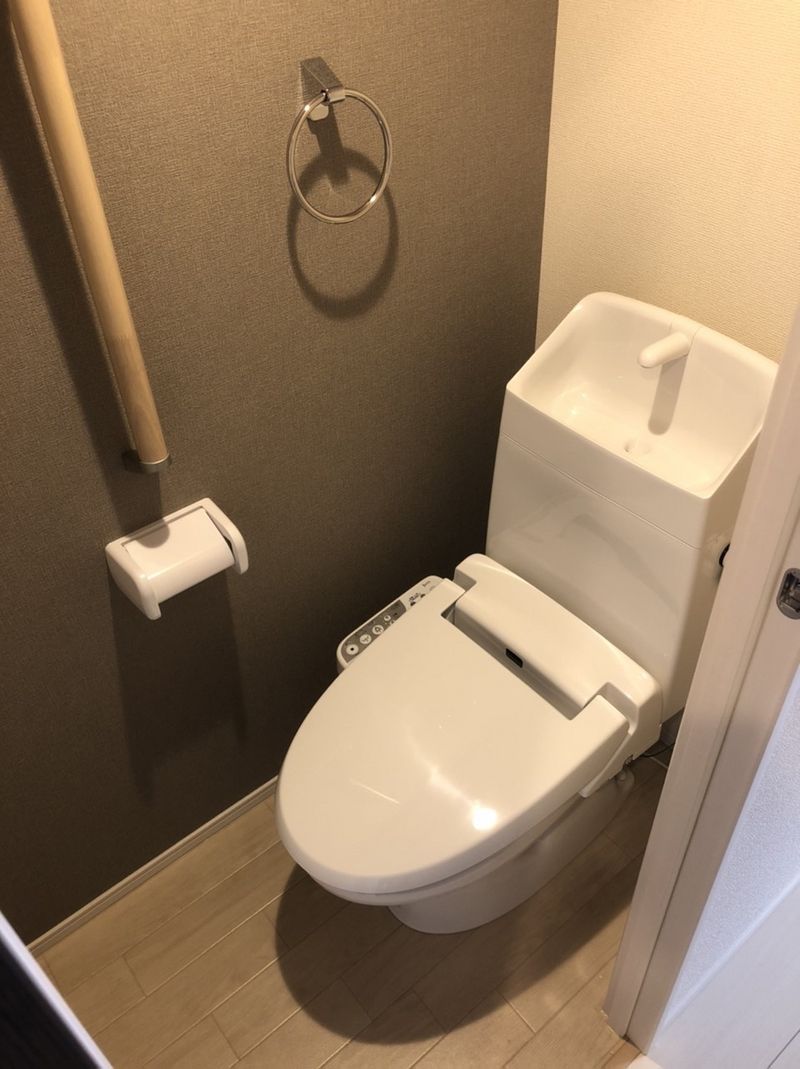 MIRANDA Lupinus III Toilet