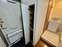 レオパレスアツモリ 収納