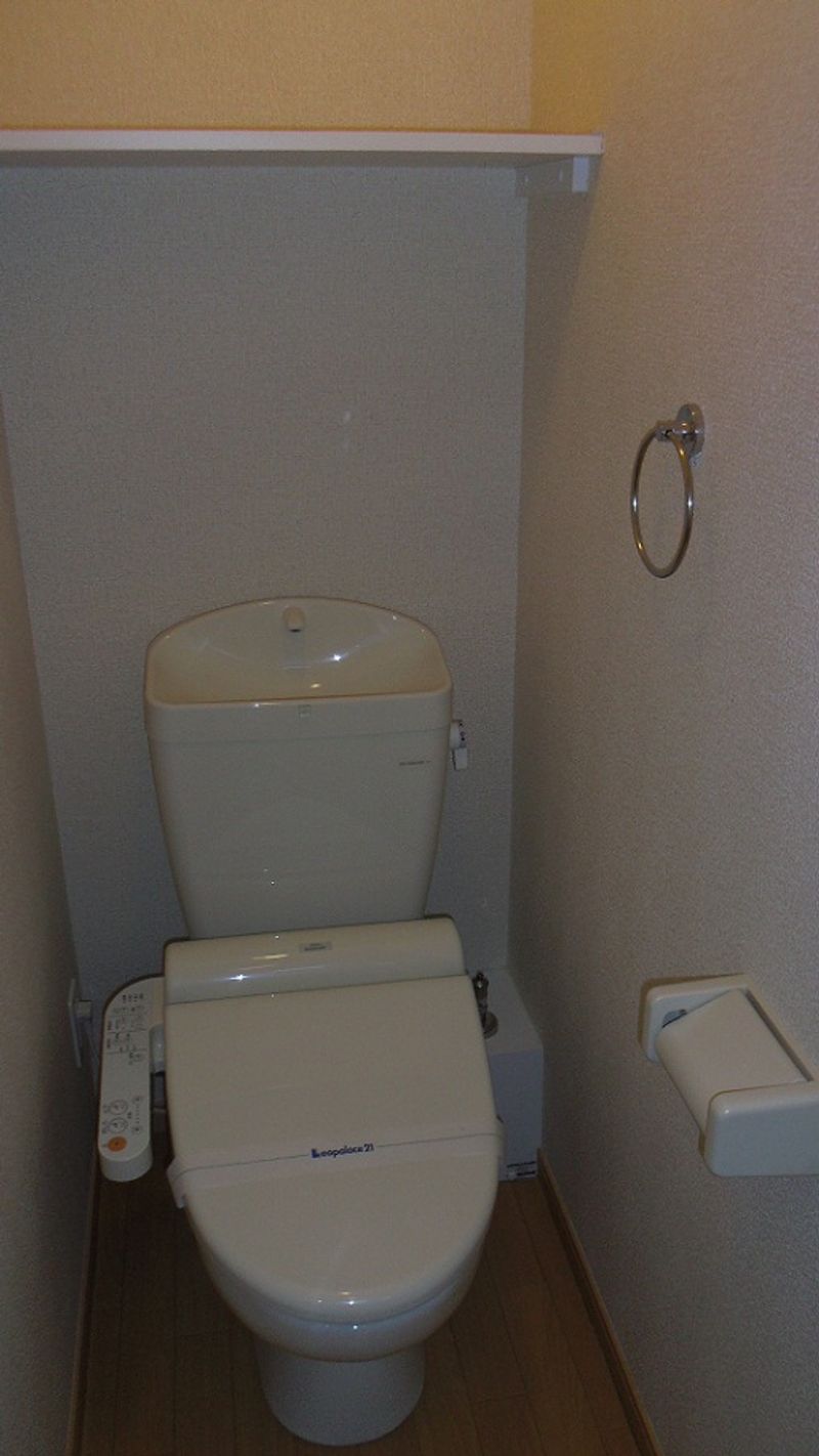 レオパレスひすい トイレ
