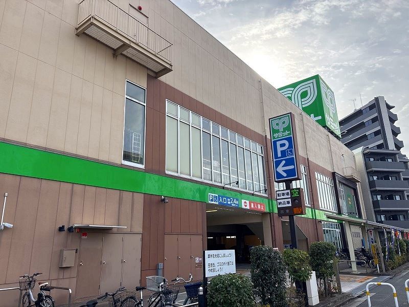 レオパレスＱＵＡＴＲＥ 周辺環境