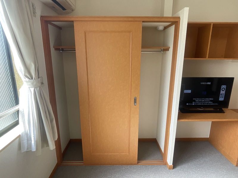 レオパレスルシェルブル金岡 収納