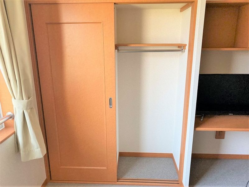 レオパレスさくら 収納