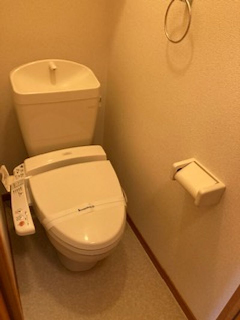 レオパレス東荘園 トイレ