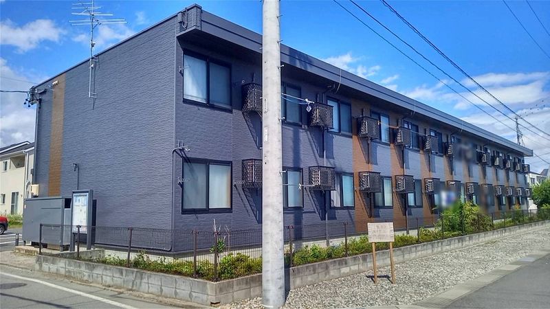 レオパレス穂高 外観