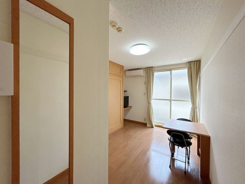 レオパレス鈴木 居間