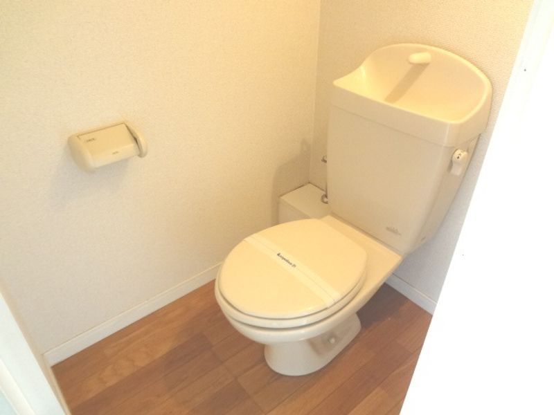 レオパレスそれいゆ トイレ