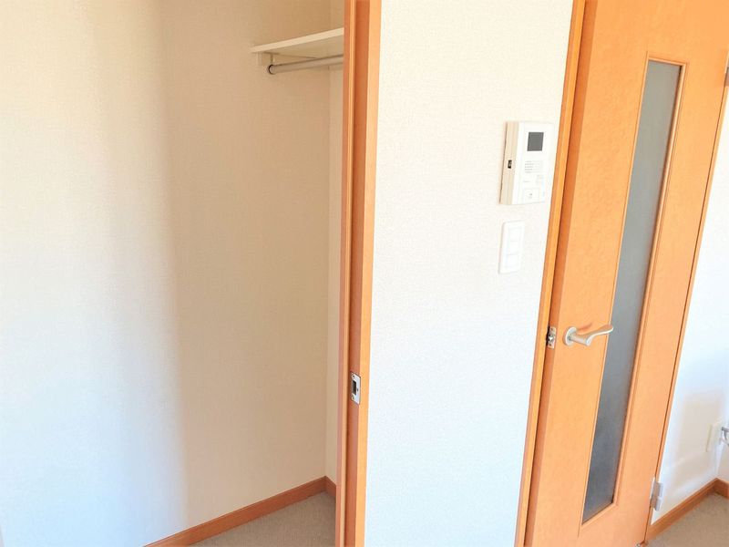 レオパレス憩 収納