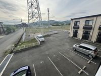 レオパレスＴＳＵＧＩＭＵＲＡ 駐車場