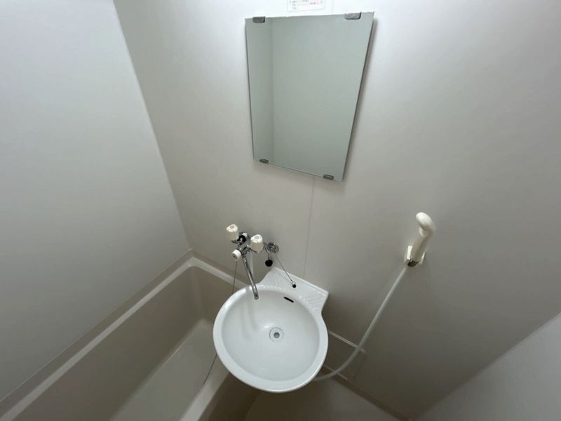 レオパレス西羽貫 風呂