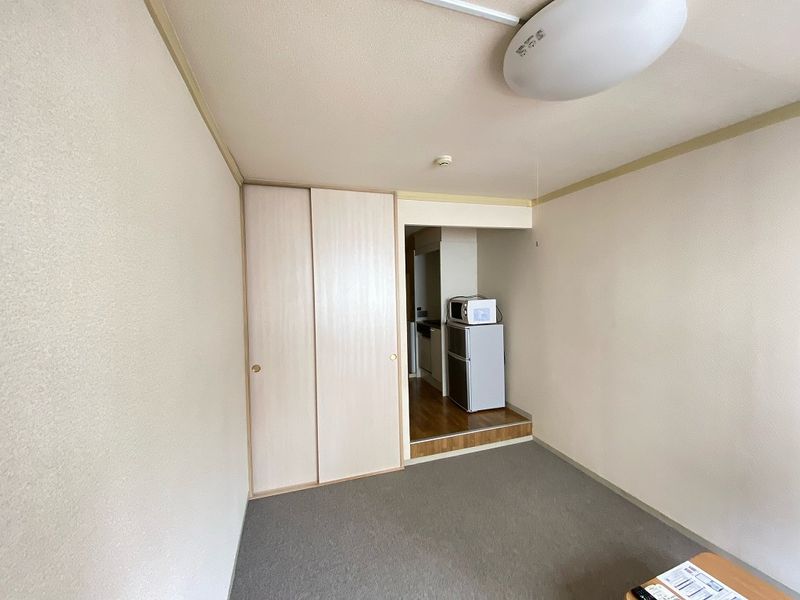 レオパレスボヌール 居間