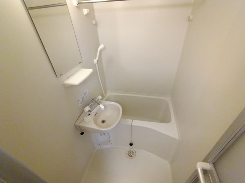レオパレスカメリア 風呂