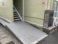 レオパレスエスペランサ エントランス