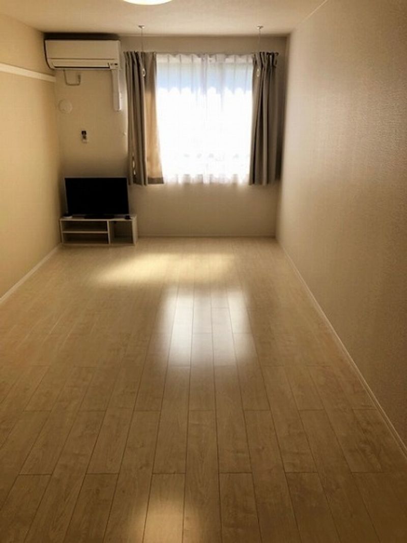 クレイノペルレシュロス　Ⅹ 居間