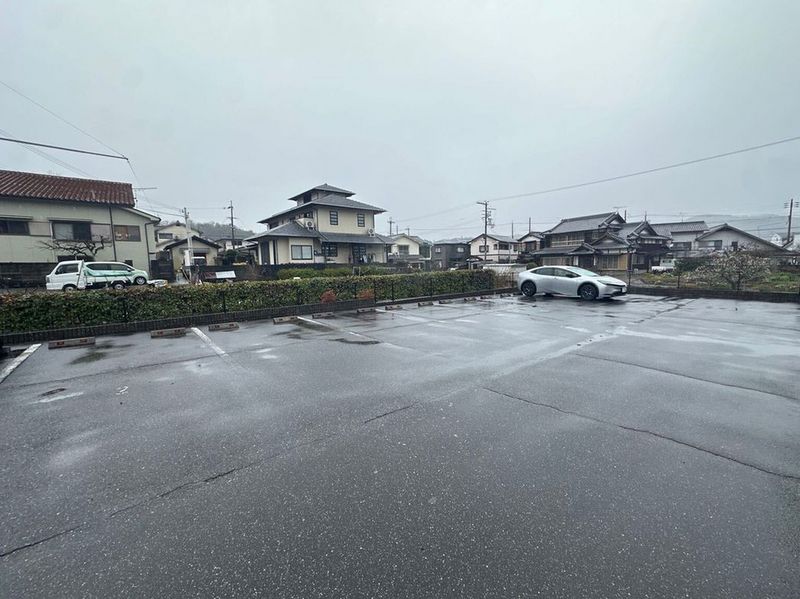 leopalace Aioi 停车场