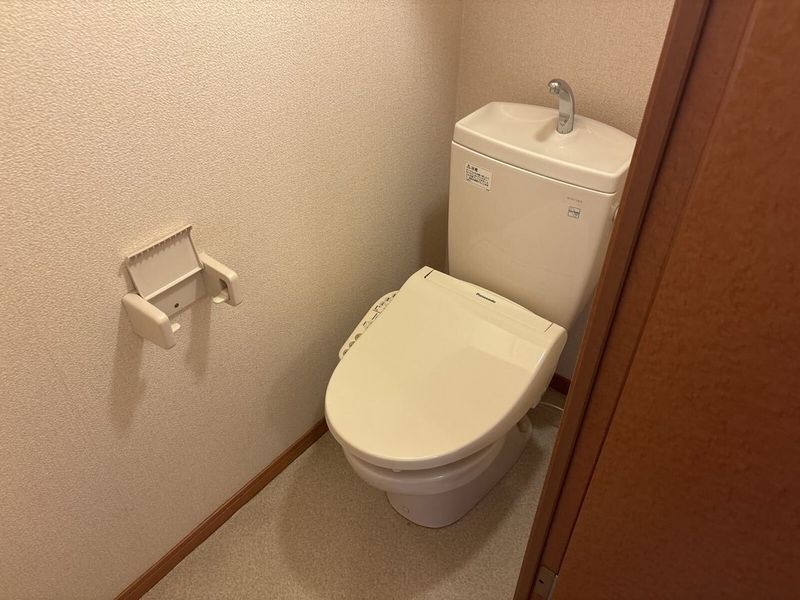 レオパレス柚 トイレ
