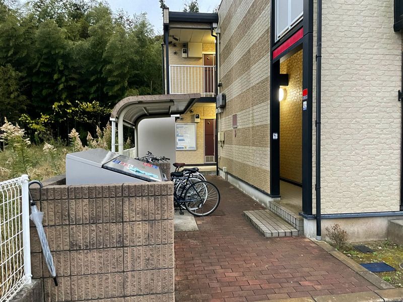 レオパレスアンソレイエ 共用部分