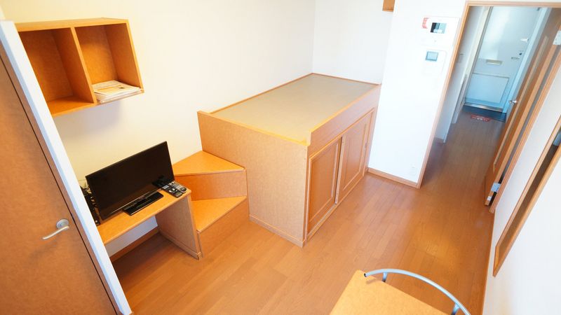 レオパレスアイレックスハイム 居間