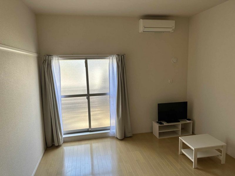 クレイノ久里浜ＫＥＩ 居間