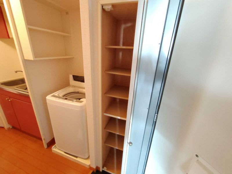 leopalace Riverside Court Other