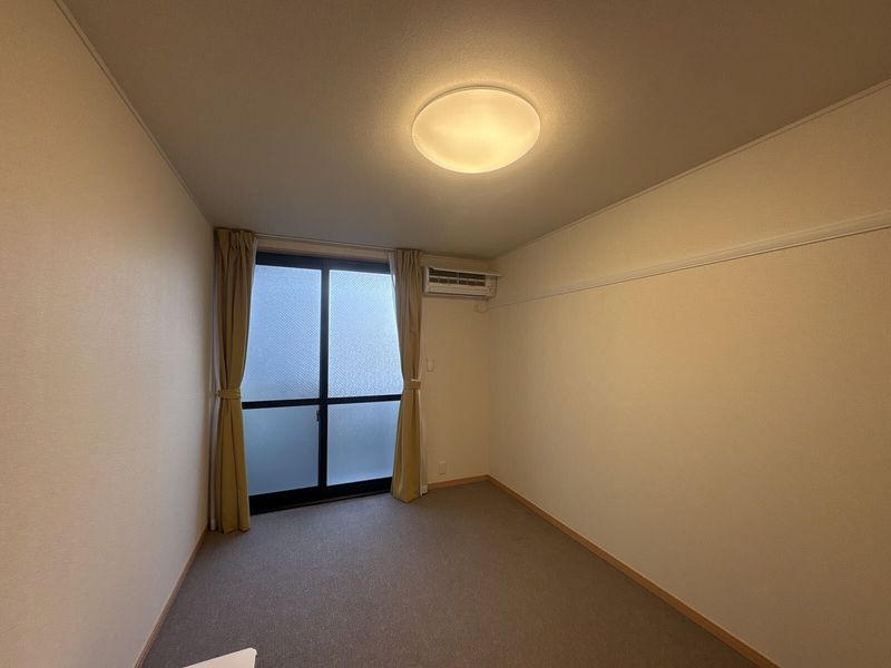 レオパレスエスポワール桜木町 居間