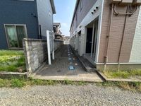 レオパレスエルスドワール エントランス