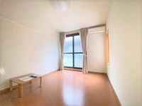 レオパレスメゾン　ド　アキ 居間