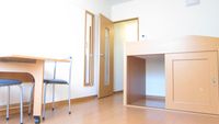 レオパレスクレイン川越 居間