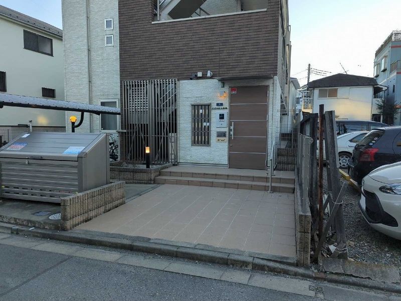 クレイノ石原橋 エントランス